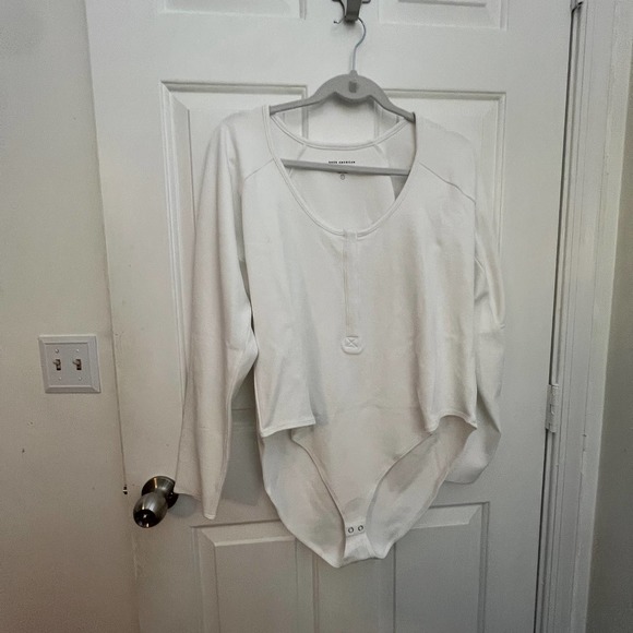 Good American white ribbed Henley bodysuit new with tags size 7 - Picture 4 of 8